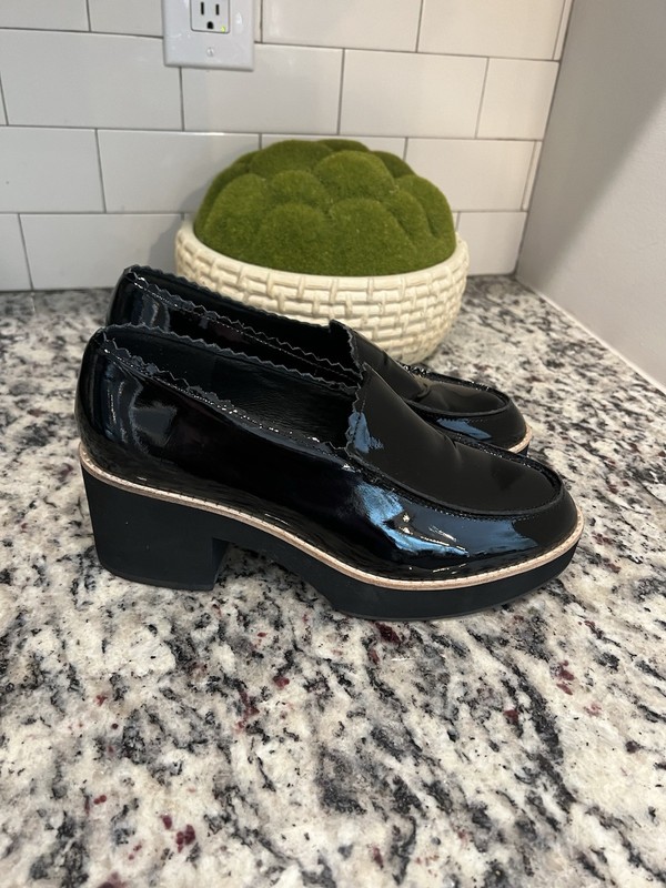 EILEEN FISHER Women’s Black Patent Leather Slip-On Shoes Size 9.5M