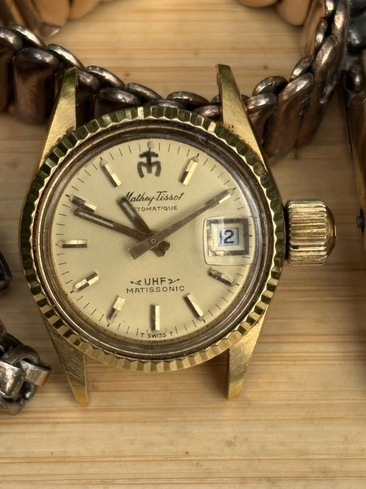 Lote de piezas de reloj raras, incluye correas Mathey Tissot, Hamilton y llenas de oro Foto 4 de 4