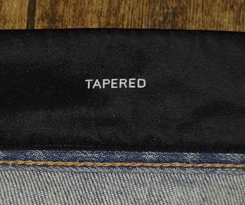 Balmain Paris Biker Jeans Size 34 – Tapered Fit Light Wash Moto Denim - Foto 7 di 10