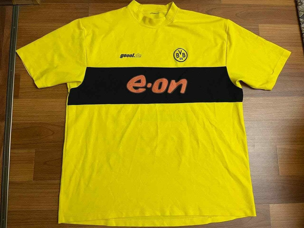 Le maillot domicile du Borussia Dortmund pour 2025/26 a fuité et il est