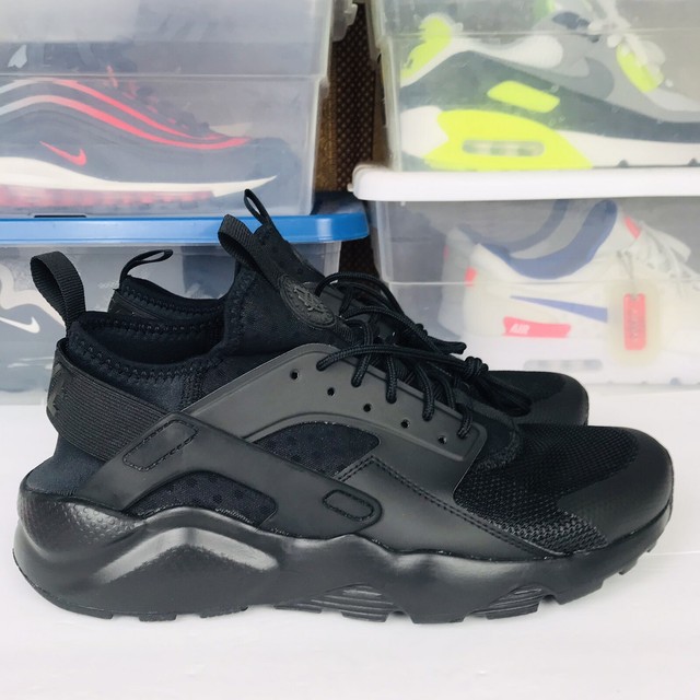 black huarache shoes