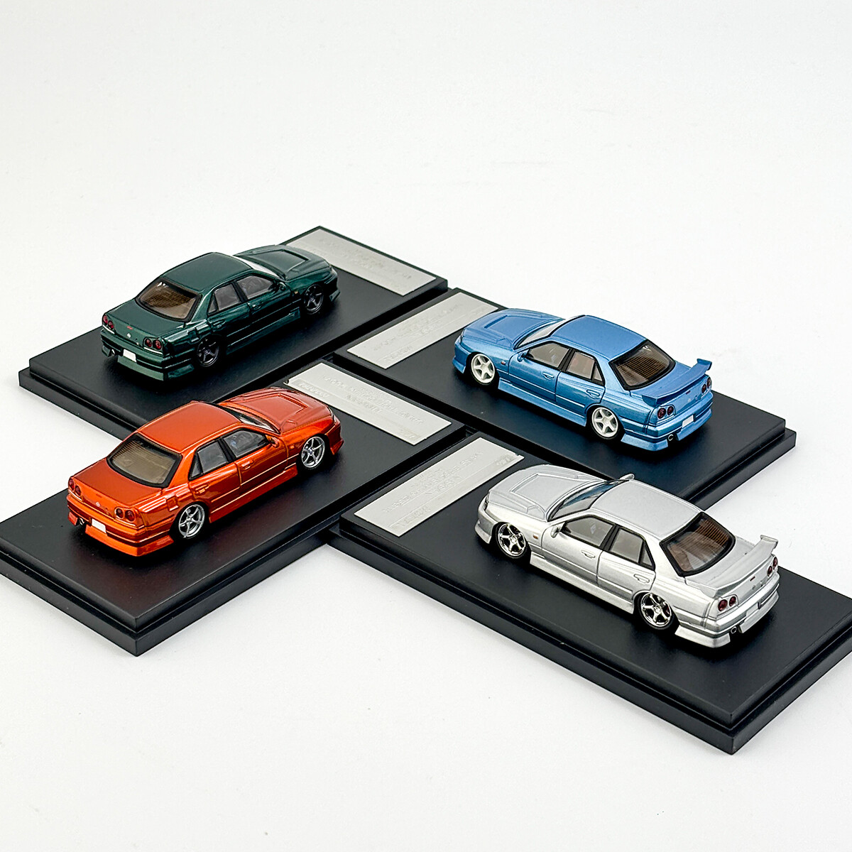 ミニカー Nissan URAS ER34 Skyline 25GT-T 1/64 1/64 URAS Nissan Skyline ER34 25GT-t By Mortal. Full Review