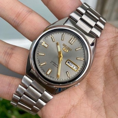 SEIKO クォーツ 腕時計 シルバー s-l400.jpg