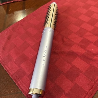 Monat Curling Iron