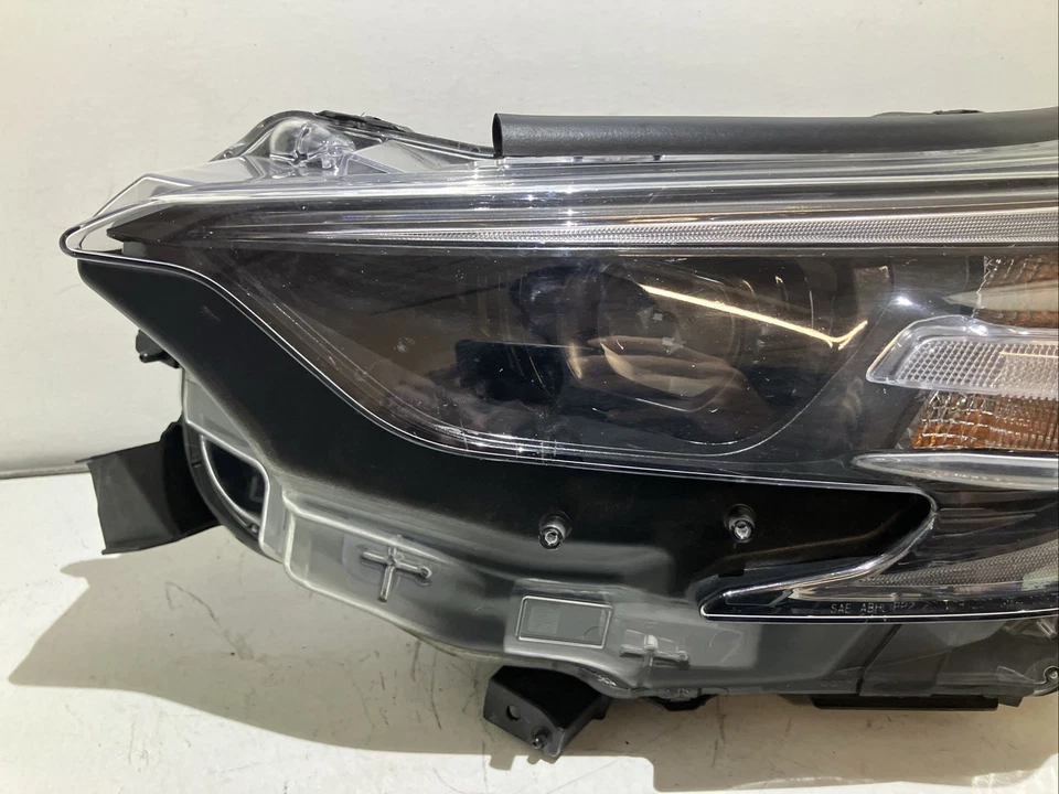 Faro LED #28 OEM 0317 2023 2024 2025 Subaru Legacy Outback LH conductor izquierdo Foto 2 de 4