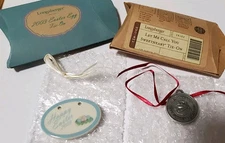 Lot- Longaberger 2003 Happy Easter Basket Tie-On #28691 & Sweetheart Tie On