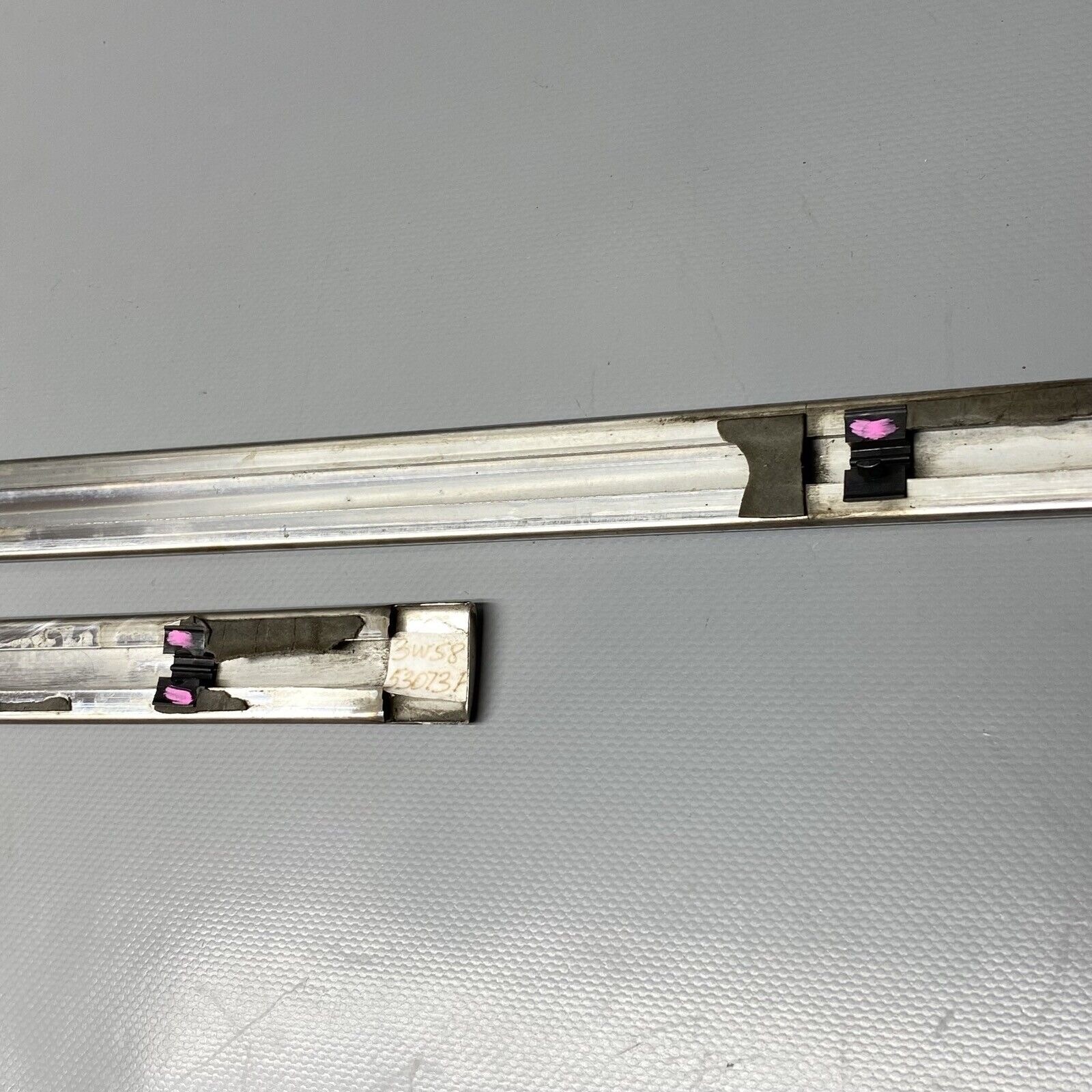BENTLEY CONTINENTAL FLYING SPUR DOOR CHROME TRIM LEFT FRONT REAR 2006-2011 OEM