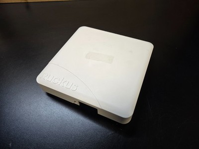 Ruckus Wireless ZoneFlex R500 Wireless Dual-Band Access Point 802.11ac