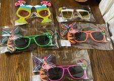 5 Pcs Luau Party Glasses, Hawaiian Party Decorations Sunglasses, Funny Hawaiian