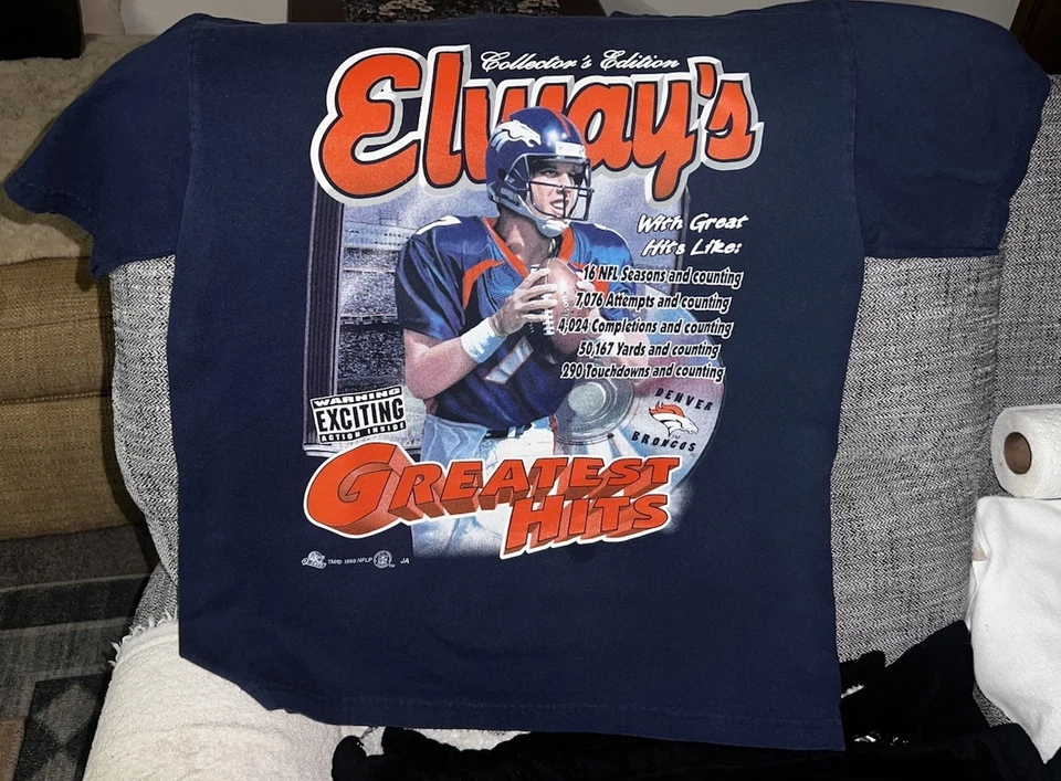 Camiseta gráfica RARA VINTAGE 97-98 Denver Broncos Elway NFL Greatest Hits (XL/G) - Imagem 2 de 4