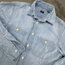 Uniqlo Chambray Button Down Shirt Mens XS Blue Excellent 100% Cotton Workwear