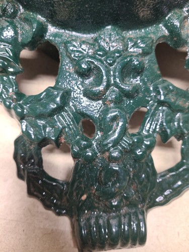 VTG Heavy Cast Iron Large Christmas Tree Stand 15" Base Trees up to 6" Diameter - Picture 6 of 8