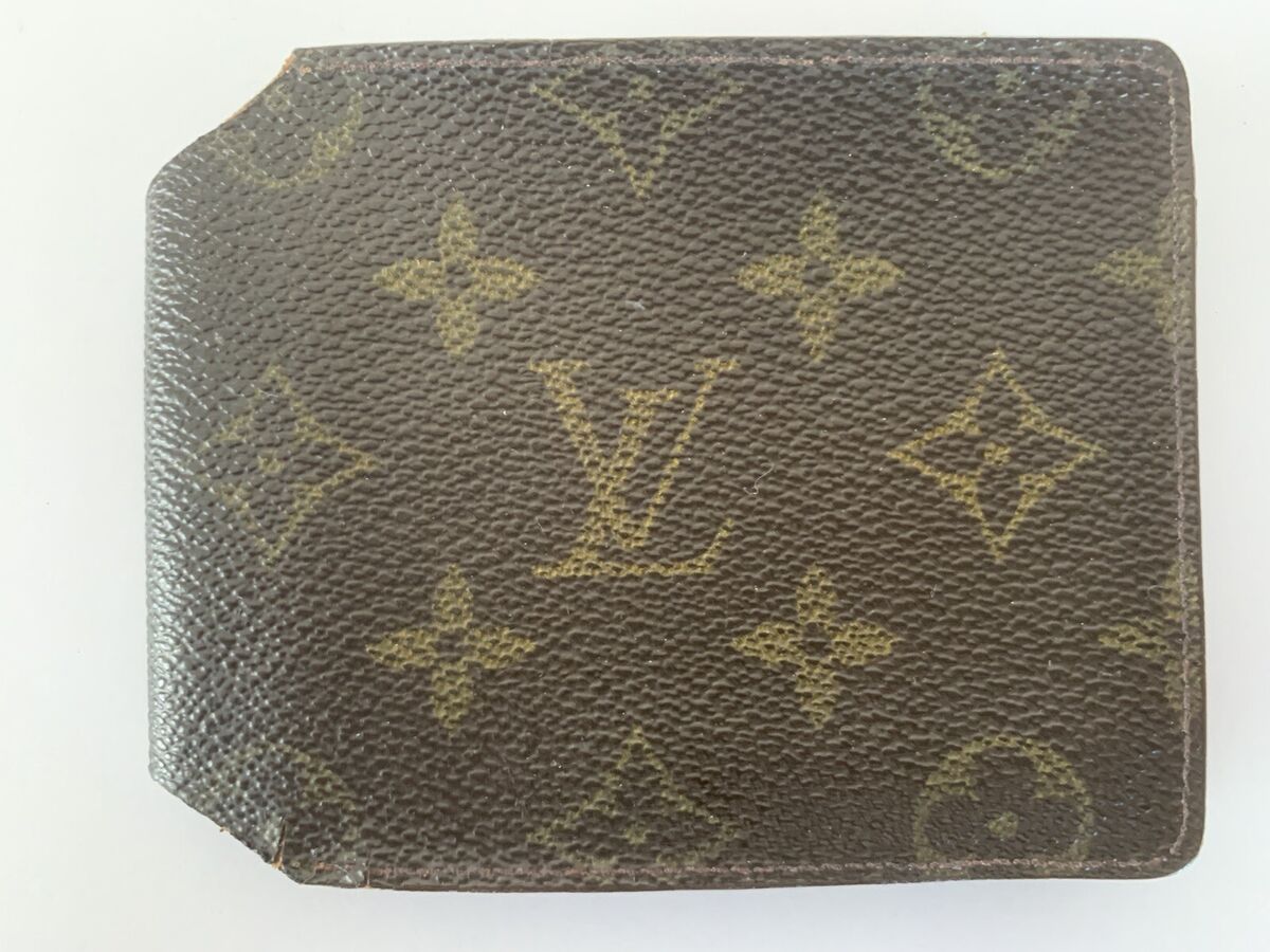 louis-vuitton wallet monogram (vintage) *damaged But Perfect For A