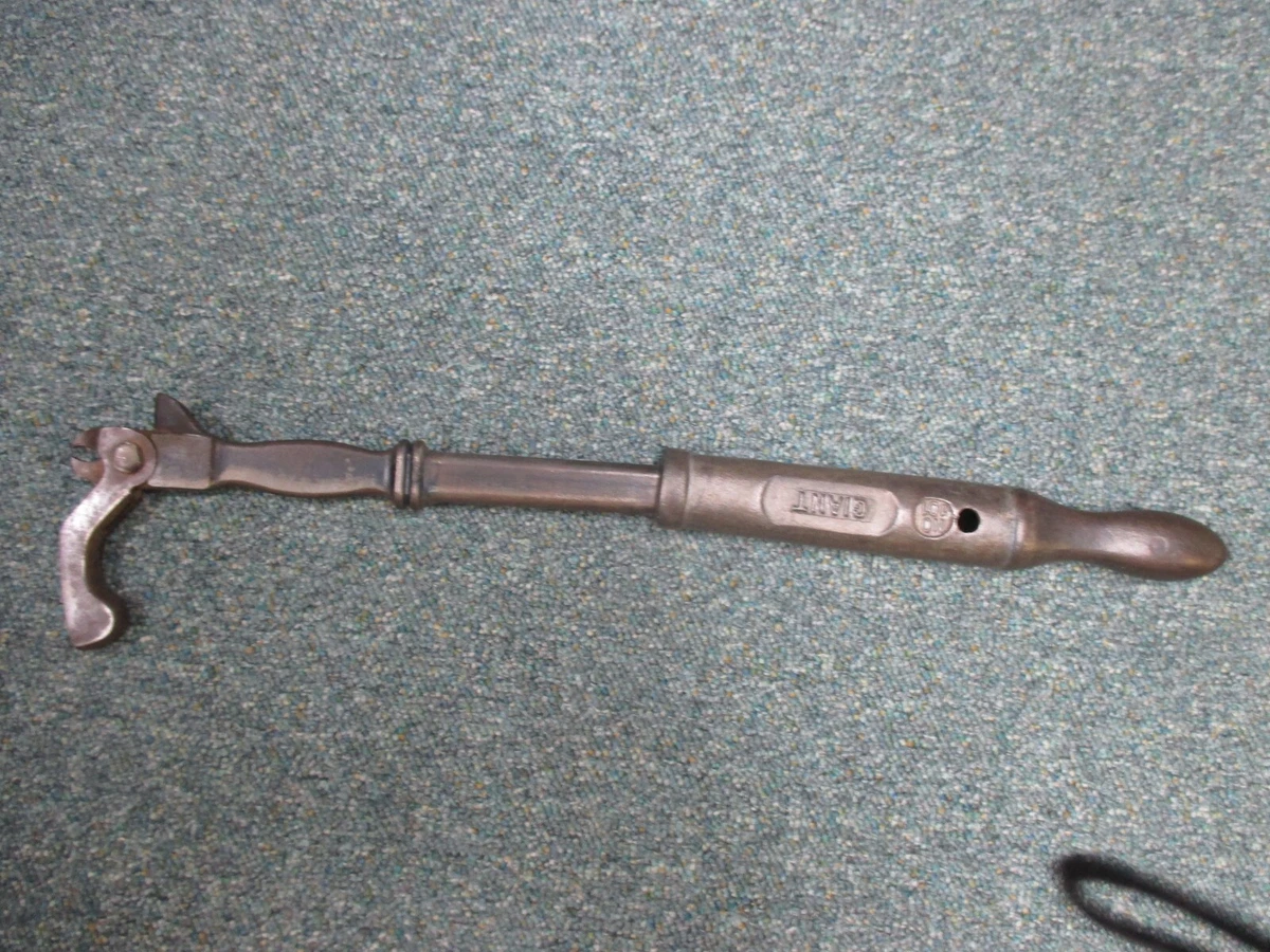 Vintage nail best sale puller tool