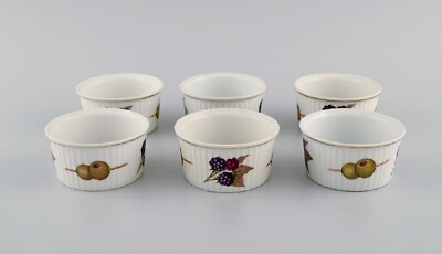 Royal Worcester England. Sechs kleine Evesham Porzellanschalen mit Früchten v...