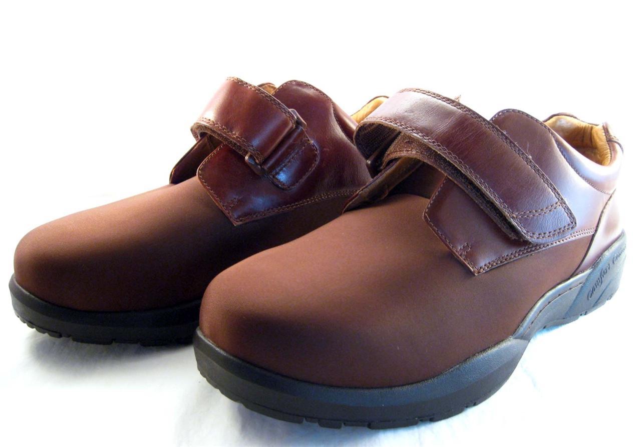mens extra wide diabetic shoes