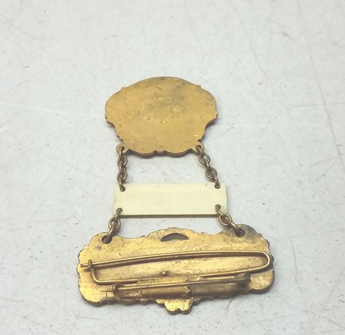 Vintage Knights Of Columbus Member Badge Eau Claire Wisconsin NO 1257 Gold  - Picture 5 of 5