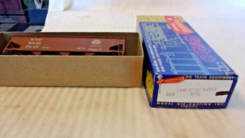 Tolva desplazada Roundhouse Prod escala HO 3 bahías marrón #904165 New York Central BNOS | Zustand: New