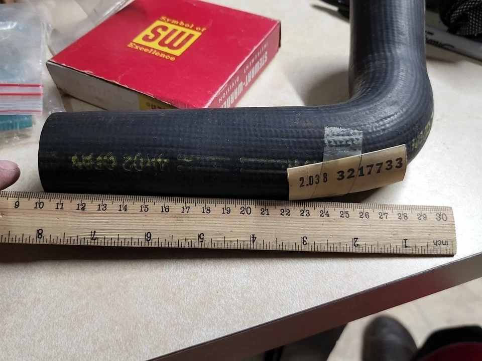 НОВЫЙ ИЗ СТАРЫХ ЗАПАСОВ 1974 AMC MATADOR ШЛАНГ, КОРПУС ТЕРМОСТАТА ДЛЯ СЕРДЕЧНИКА РАДИАТОРА 3217733 НЕ ПЕРЕМЕННОГО ТОКА - Изображение 2 из 3