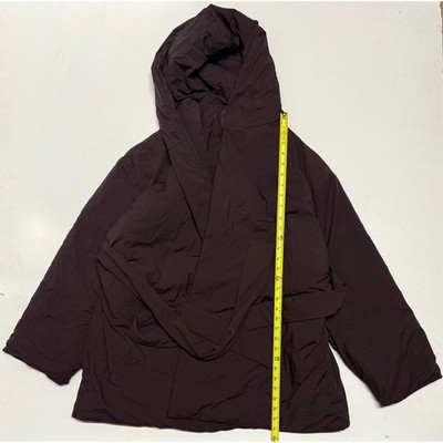 without tags NikeSKIMS Woven Nylon Wrap Coat Puffer Robe Phoenix Womens  G2U