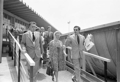 Marcello Mastroianni and Giulietta Masina and Italian director Fed- Old Photo 1