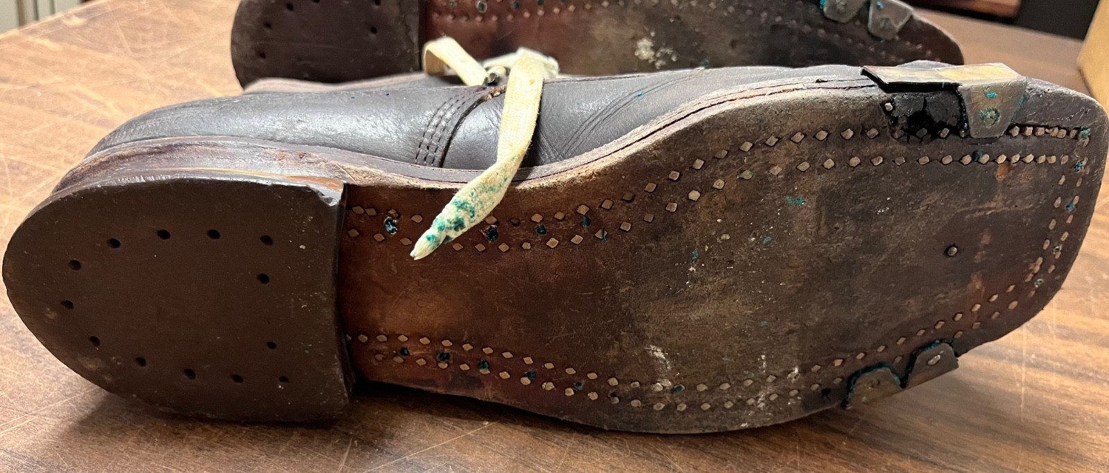 Vintage 1940s SANDLER of BOSTON Square Toe Men's Ski Boots Style #1030M Size 10