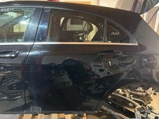 MERCEDES-BENZ A W176 Tür hinten rechts 1.60 Petrol 90kw 2017 35000783 MERCEDES-BENZ A W176 Tür hinten rechts 1.60 Petrol 90kw 2017 35000783