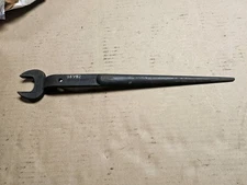 KLEIN 3212TT 1-1/4" OPEN END SPUD WRENCH USA 3/4" STUD DIAMETER 1-1/4