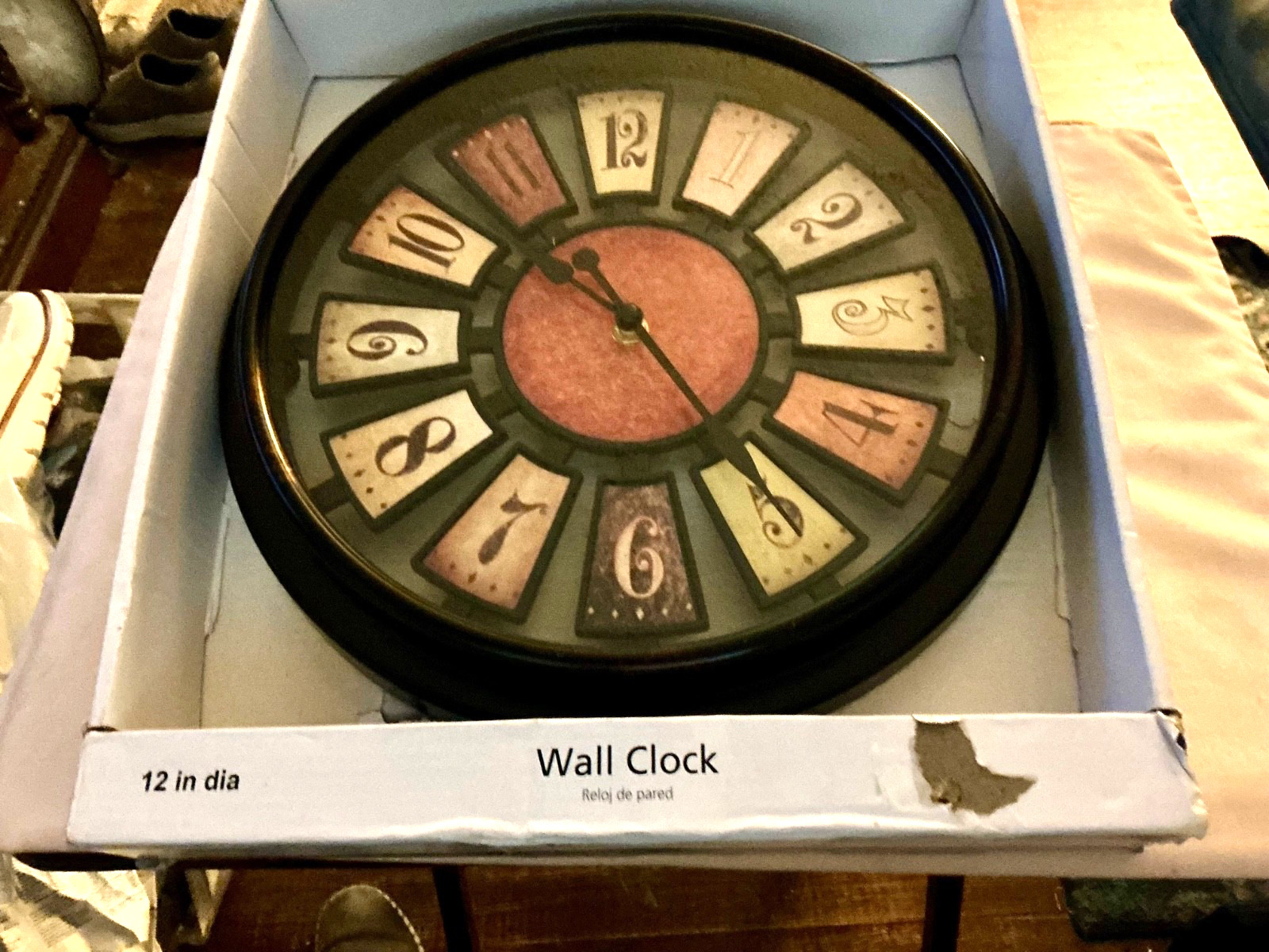 12" round wall clock new