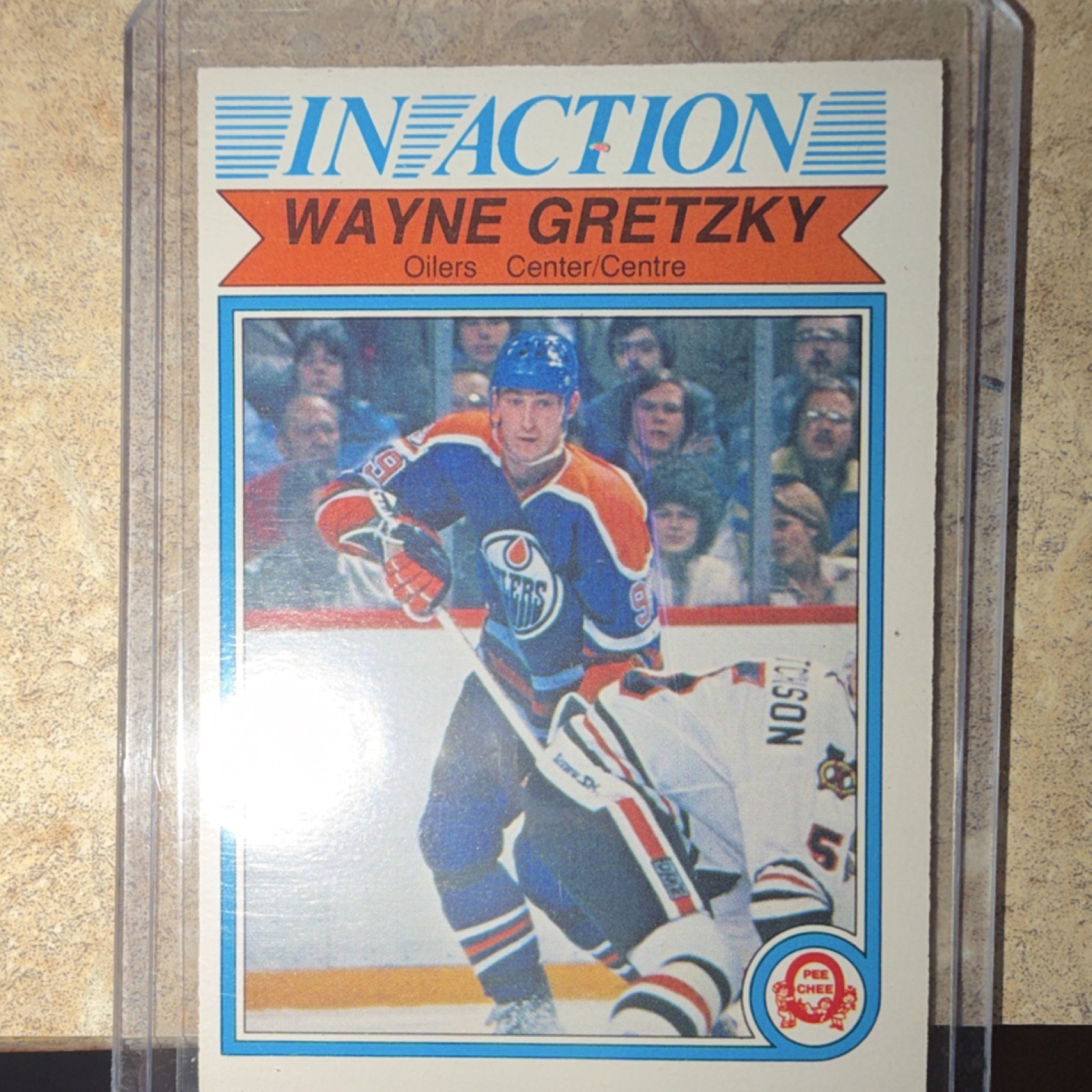O-Pee-Chee 1982-83 In Action Wayne Gretzky Edmonton Oilers NHL #107 Base Set
