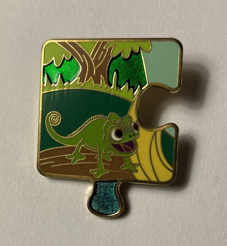 Disney Pin 130710 Pascal TANGLED Rapunzel Mystery Puzzle Le 900