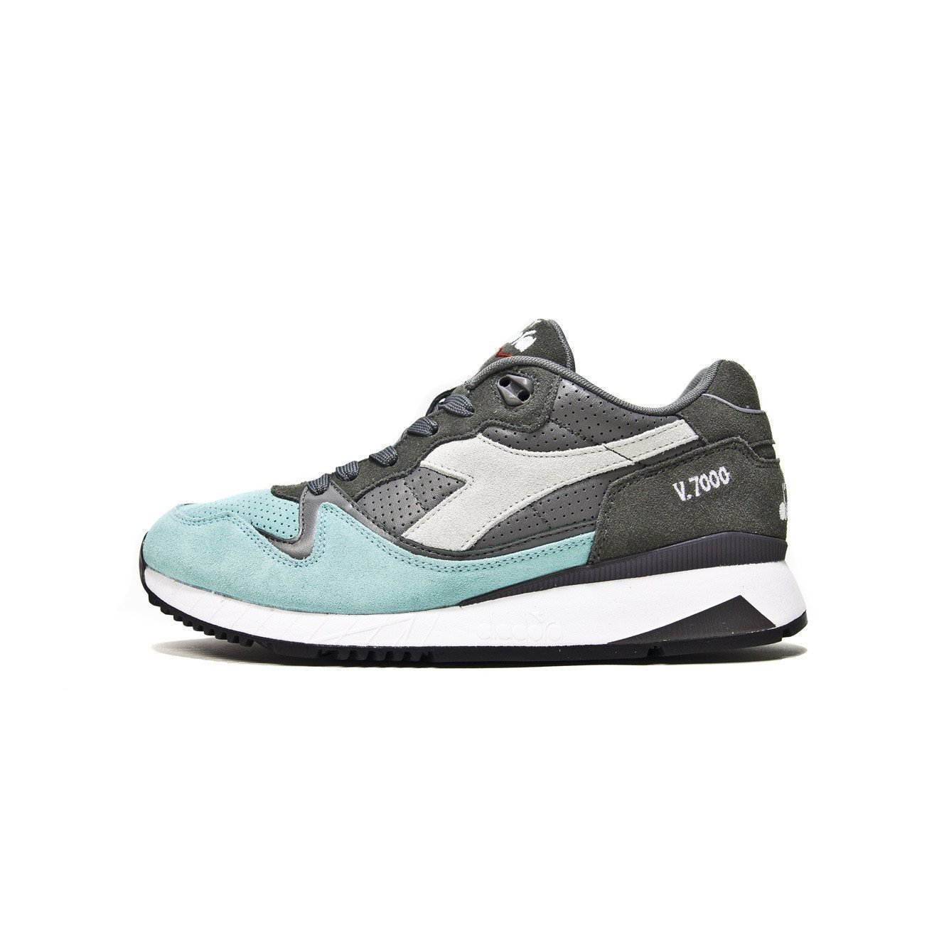 Para Hombre Diadora V7000 Premium Tormenta gris Azul blancoo Negro 161998-75069 Para Hombre Diadora V7000 Premium Tormenta gris Azul blancoo Negro 161998-75069