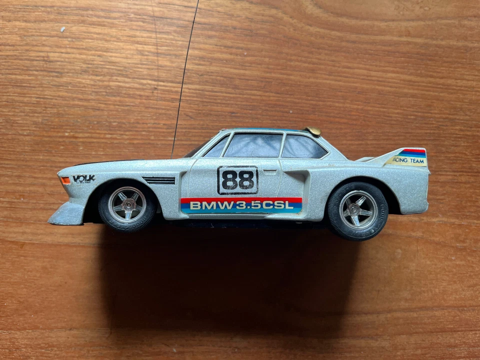 Taiyo Radio Racer BMW 3.5 CSL Remote Controlled Vintage RC Car - Bild 2 von 4