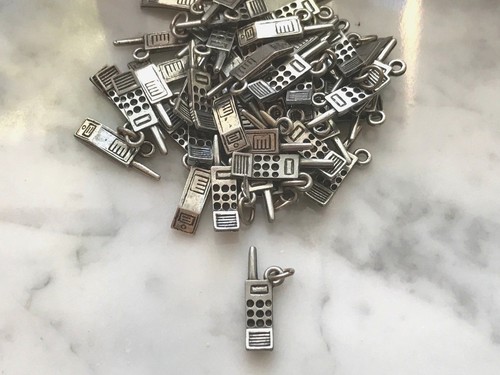 TEXT oder ANRUF SCHMUCK 6 HANDY ZINN CHARMS ALLE NEU.