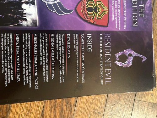 Resident Evil 6: Strategy Guide Limited Edition Some Ware See All Pics - Picture 13 of 24