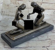 Femmes Nues Avec Multi Phallus - Bronze Érotique Nu Érotique – Signé Claude Deal