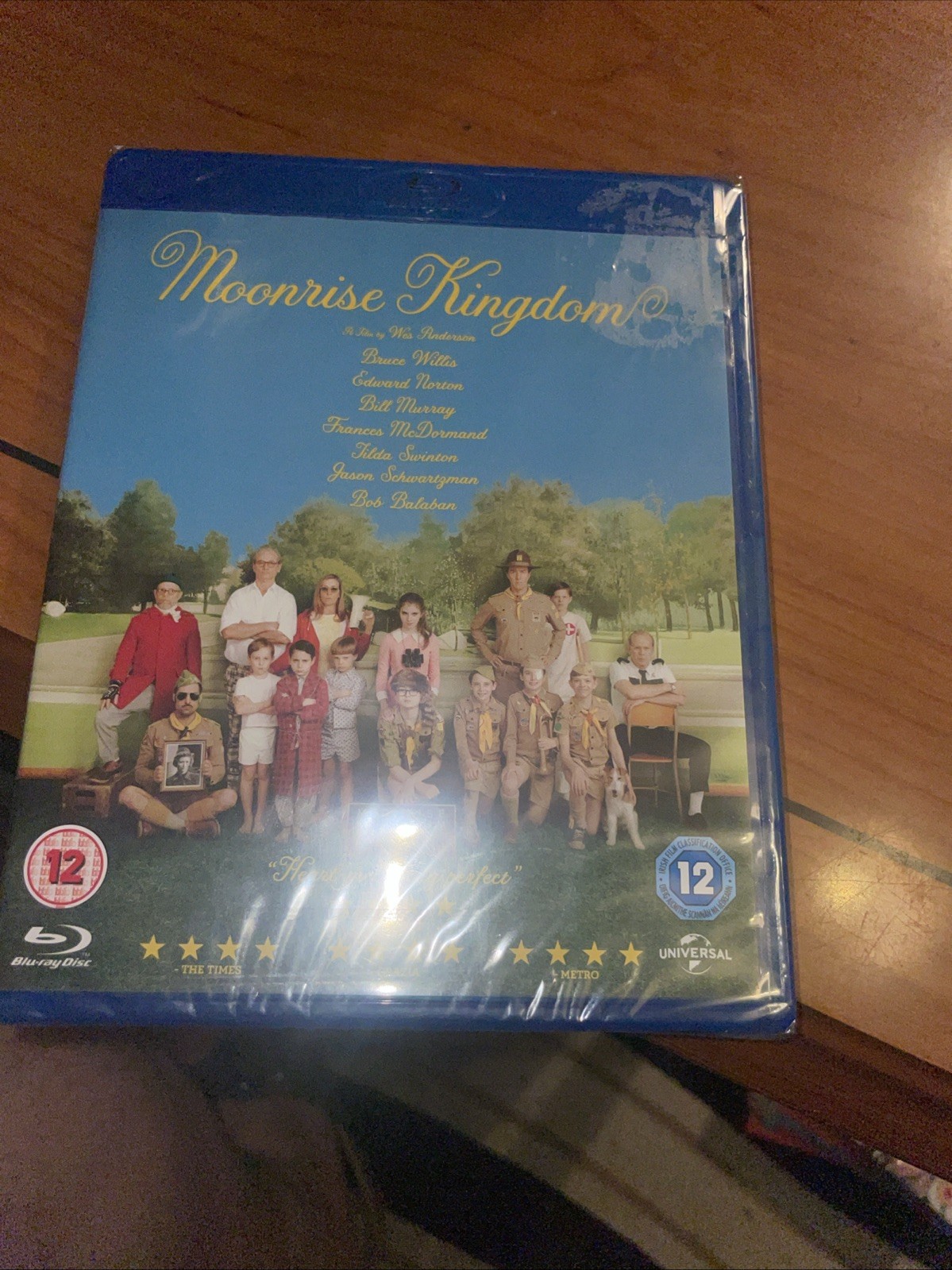 Moonrise Kingdom (Blu-ray, 2012)new Free Pp