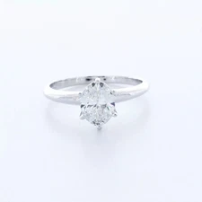 Solitaire Engagement Ring Classic 14K Gold 0.96 CT Oval Lab-Grown Diamond E VS1