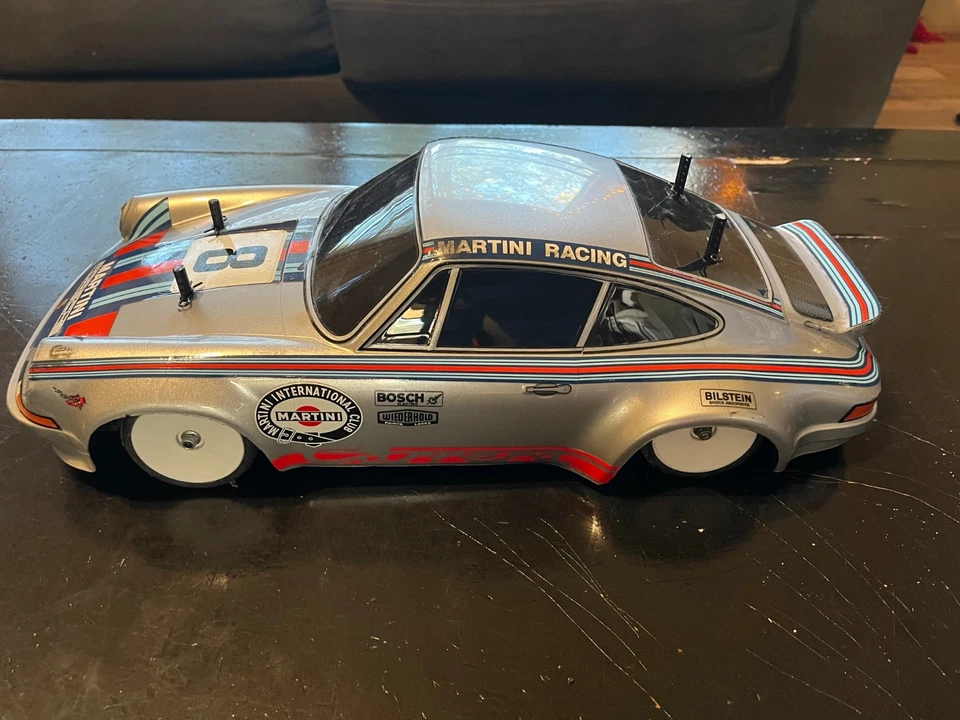 Custom Tamiya TT02 alfombra sin escobillas pista / deriva coche RC Foto 2 de 4