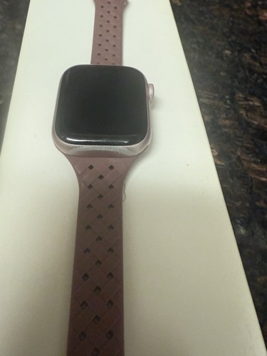 Apple Watch Series 9 41mm Pink - Photo 2 sur 7