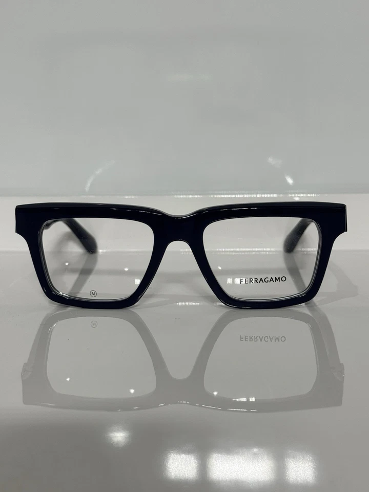 Anteojos cuadrados Salvatore Ferragamo SF2995 414 azul marino grueso acetato 52 mm Foto 2 de 4