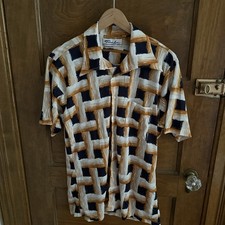 Men s Vintage Prince Igor By Burma Short Sleeve Printed Button-Up