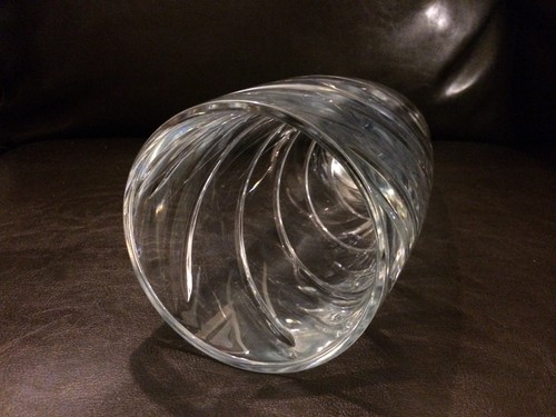 Teleflora Spiral Pattern 24% Lead Crystal Clear Flower Vase Czech Republic - Picture 5 of 9