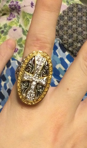Old World Royalty Two Tone Circle Ring Detailed Cutouts With Clear CZs In Cross - Picture 2 of 7