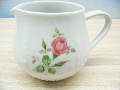 Hutschenreuther (HR) Creamer - Germany - Exzellenz - Pink Roses