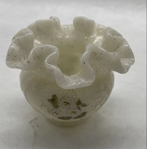 Fenton Ruffled Vase Romance Collection Art Glass W/ 22k Gold Glitter  A. Farley