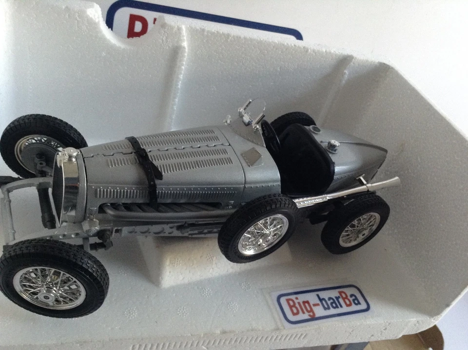 🔥Lot vintage🚗 BBURAGO BUGATTI TYPE 59 1934  1/18 🔥🔥✨STREPITOSA ✨🍂☕ - Immagine 2 di 4