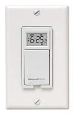 Honeywell Home RPLS730B1000 7-Day Programmable Light Switch Timer White