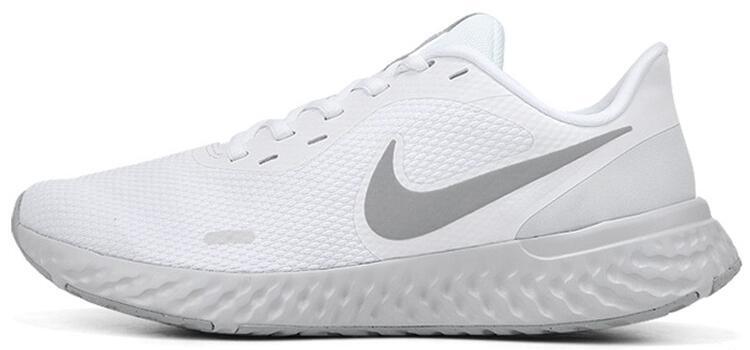 Nike Revolution 5 White for Sale | Authenticity Guaranteed  display picture 1