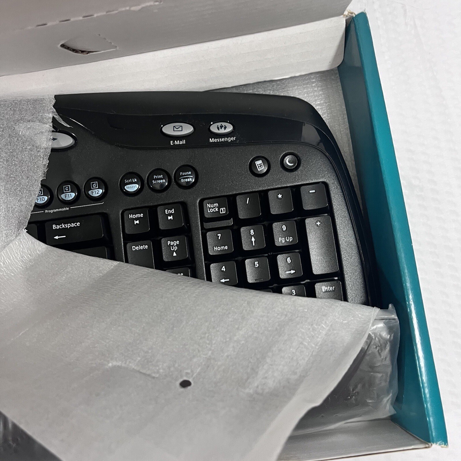 Logitech Media Keyboard Clavier Multimedia PS/2 967415-0403